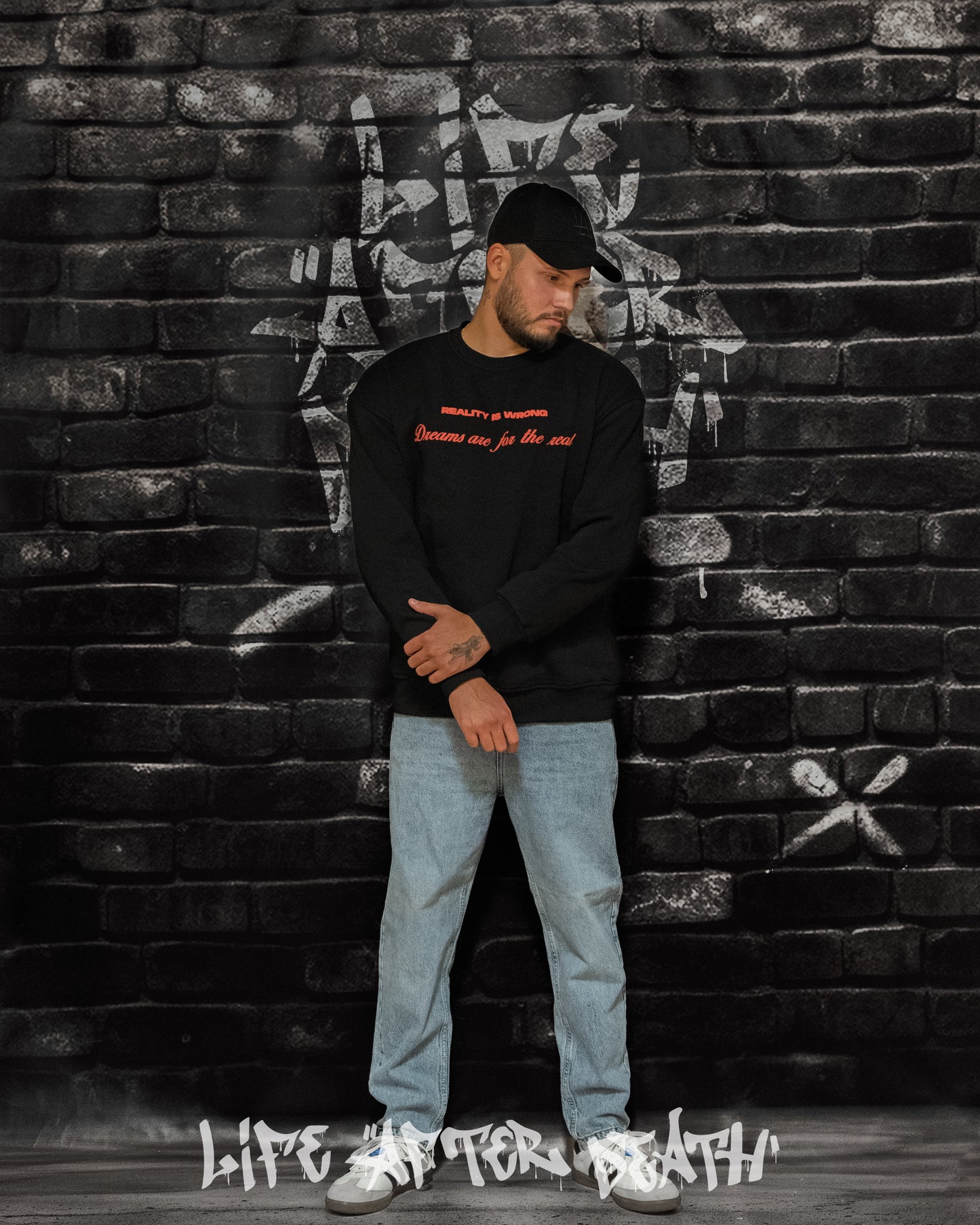 Tupac Black Regular Fit Sweatshirt